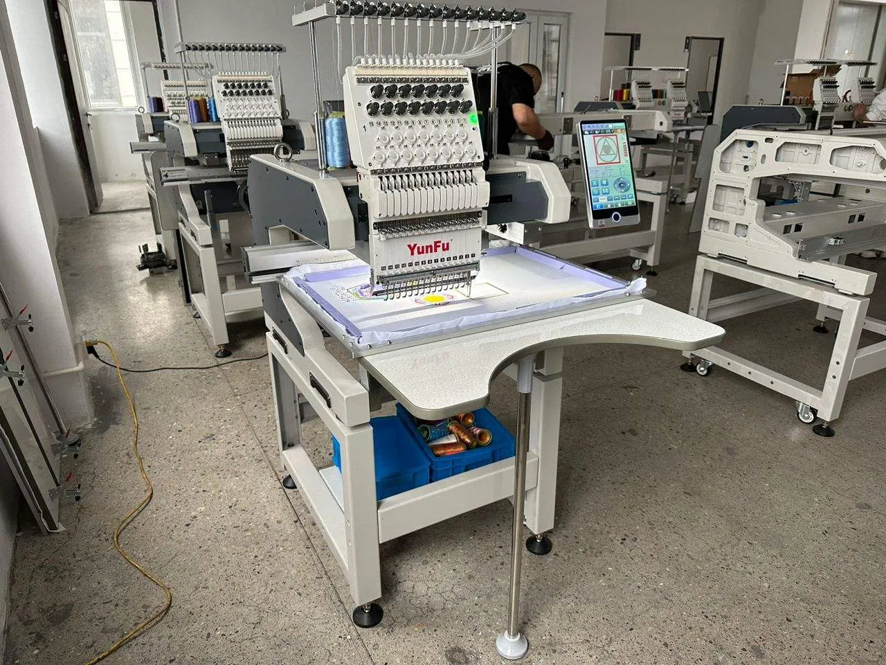 상업용 자수 기계, 빠르고 정확한 재봉을 위한 제품 - Commercial Embroidery Machine 리뷰 및 가격